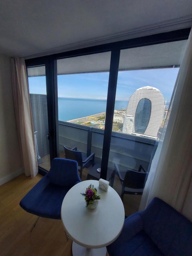 Apartamento Номера На Высоких Этажах 24,31 Batumi Exterior foto